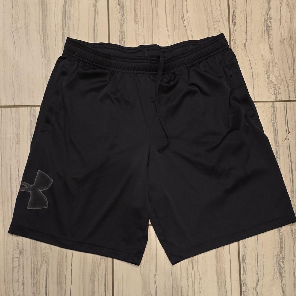 Under Armour Men's Black Athletic Shorts